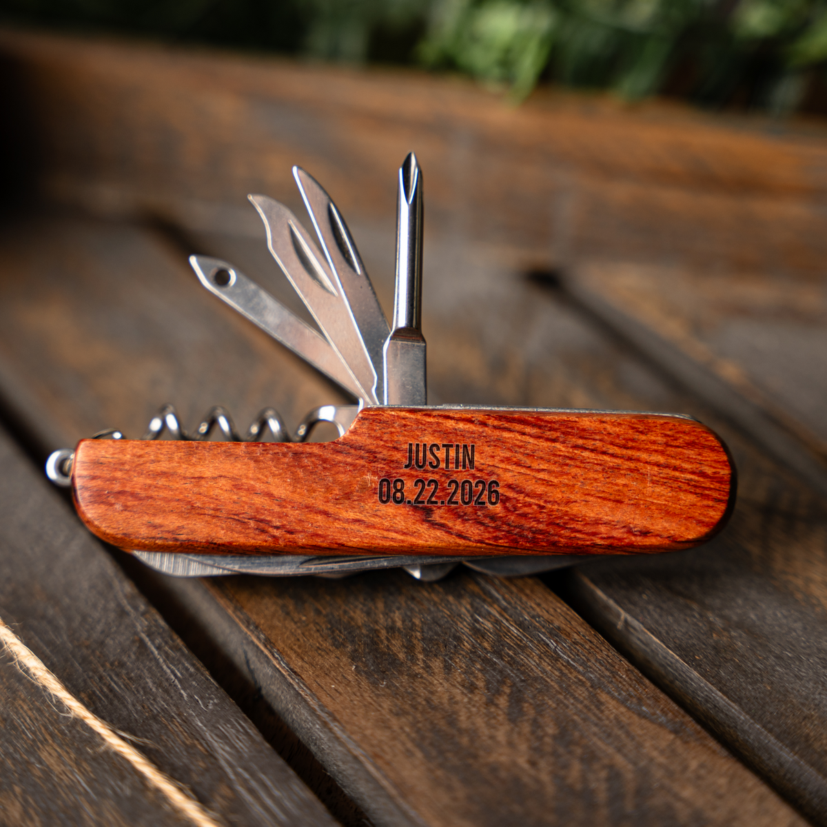 Personalized Groomsmen Knife — Engraved Wood Handle