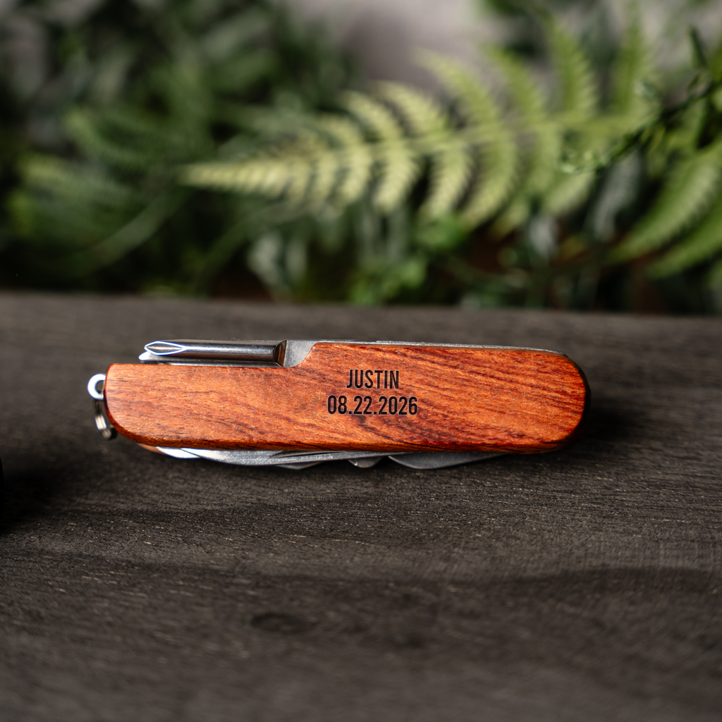 Personalized Groomsmen Knife — Engraved Wood Handle