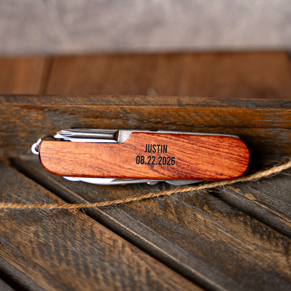 Personalized Groomsmen Knife — Engraved Wood Handle